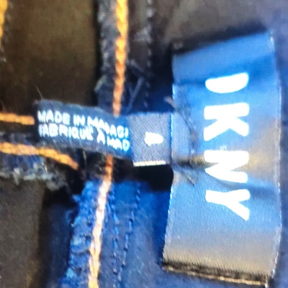 Dkny Jean Jegging Dark Wash like New - Picture 3 of 5